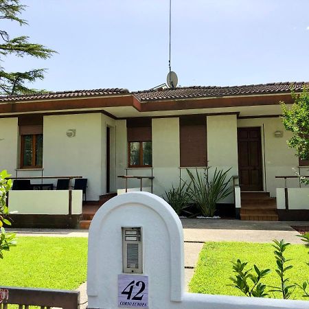 Bungalow Cavallino Lido エクステリア 写真